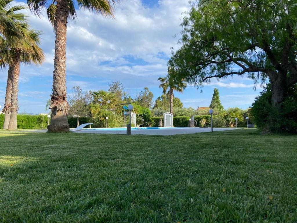 Villa Rosella Appartamento 2 - Con Piscina - 150 M Dal Mare Casa Margherita Exterior photo