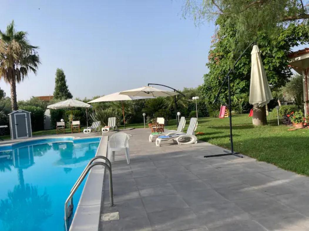 Villa Rosella Appartamento 2 - Con Piscina - 150 M Dal Mare Casa Margherita Exterior photo