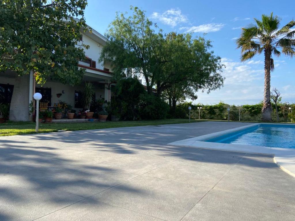Villa Rosella Appartamento 2 - Con Piscina - 150 M Dal Mare Casa Margherita Exterior photo